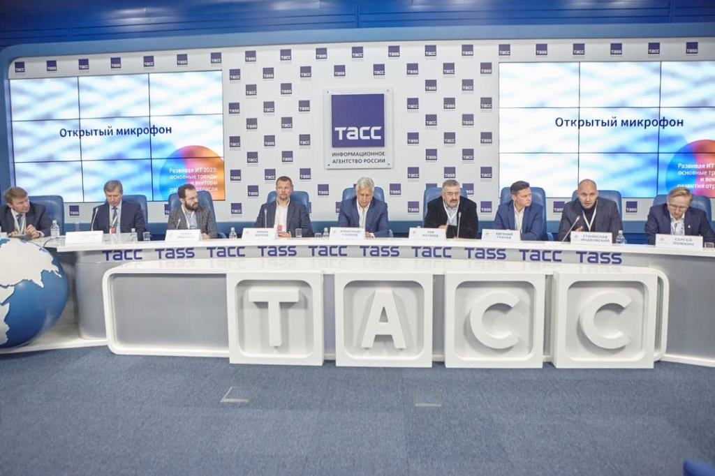 IMG_8288 (2) (1) (1) (1).jpg IMG_8288 (2) (1) (1) (1).jpg