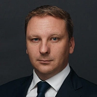 Роман Жуков