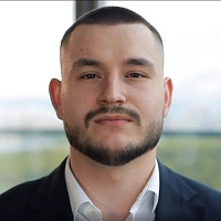 Петр Ноздрин