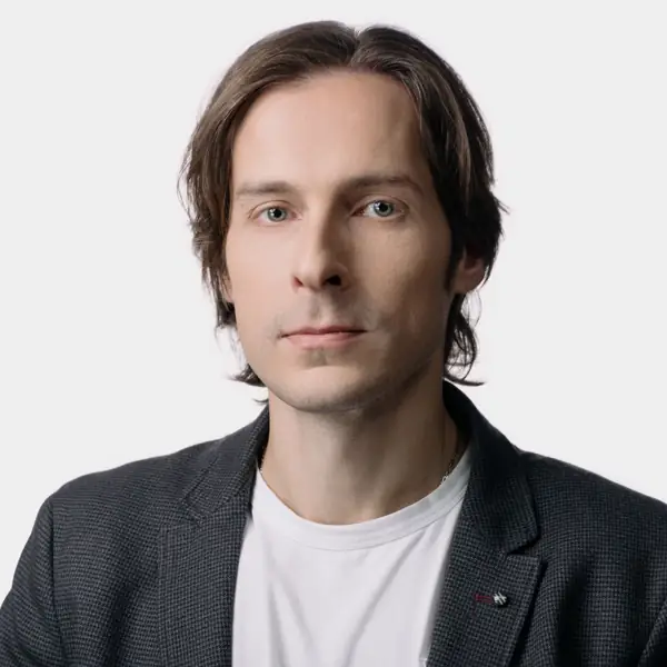 Евгений Мартынов