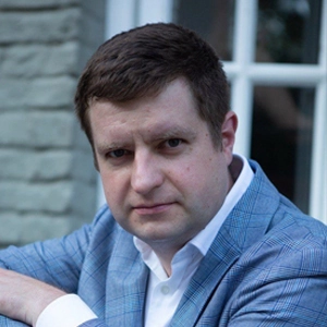 Александр Иванников