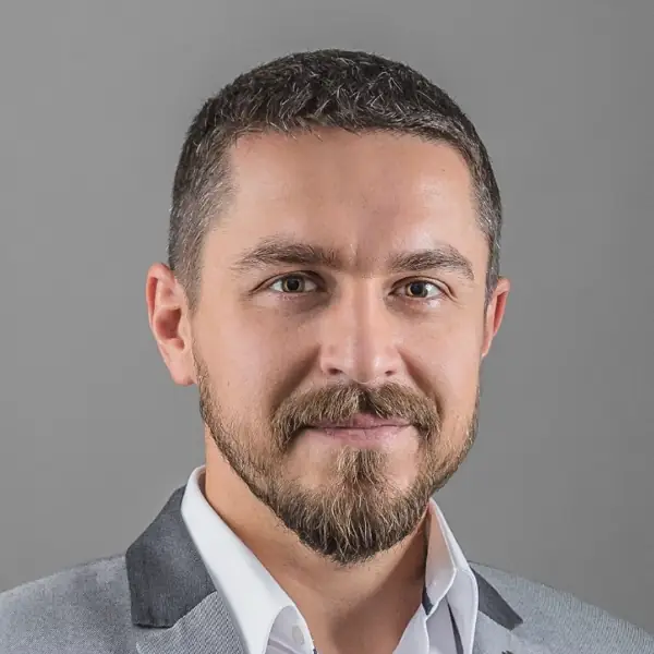 Владимир Определенов